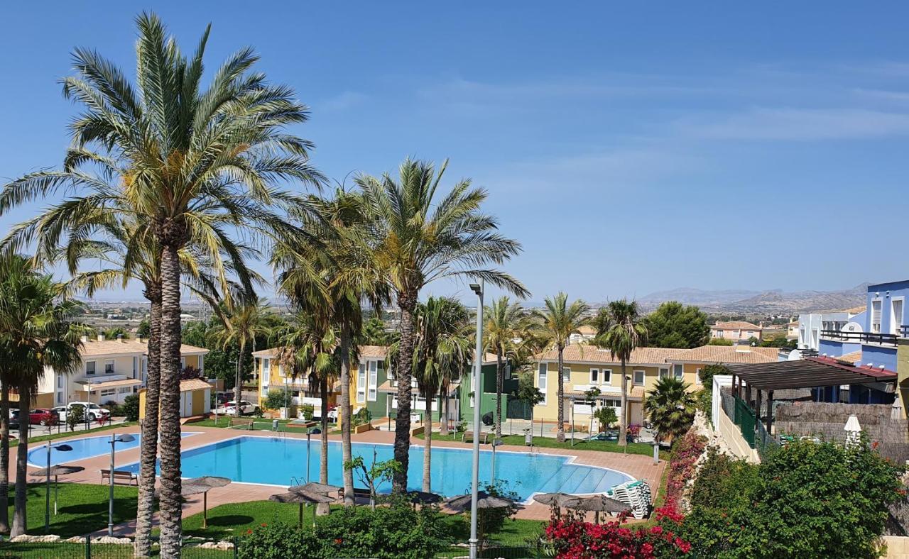Chalet Bonalba Golf Alicante Eksteriør billede